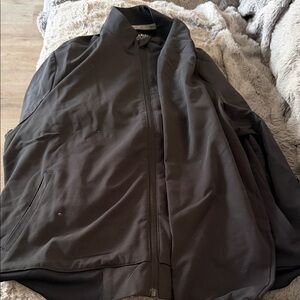 Fabletics women’s scrub Jacket